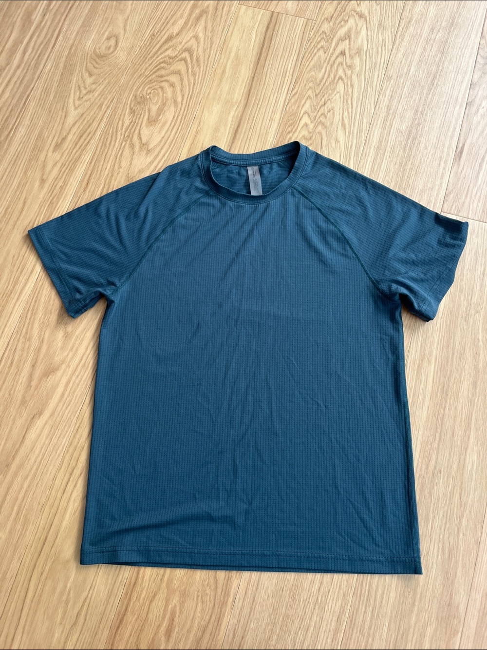 Outdoor Voices Men’s Thinkfast Mesh Short Sleeve Performance T-Shirt-Teal S